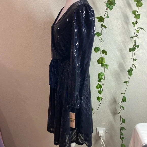 Nanette Lepore Blue Sequin Wrap Dress with Bishop Sleeves, New Size‎ 14 - Picture 6 of 13